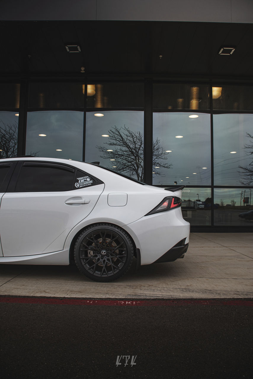2020 Lexus IS