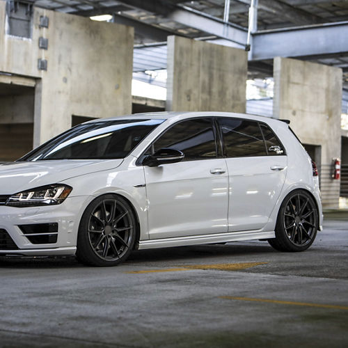 2016 Volkswagen Golf R