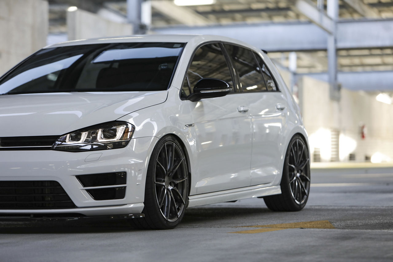 2016 Volkswagen Golf R