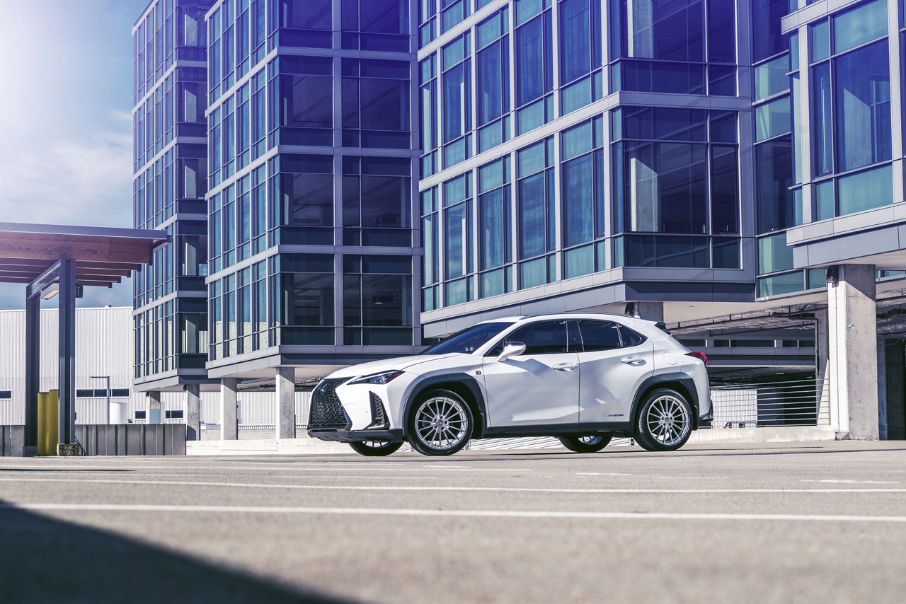 2023 Lexus UX250h