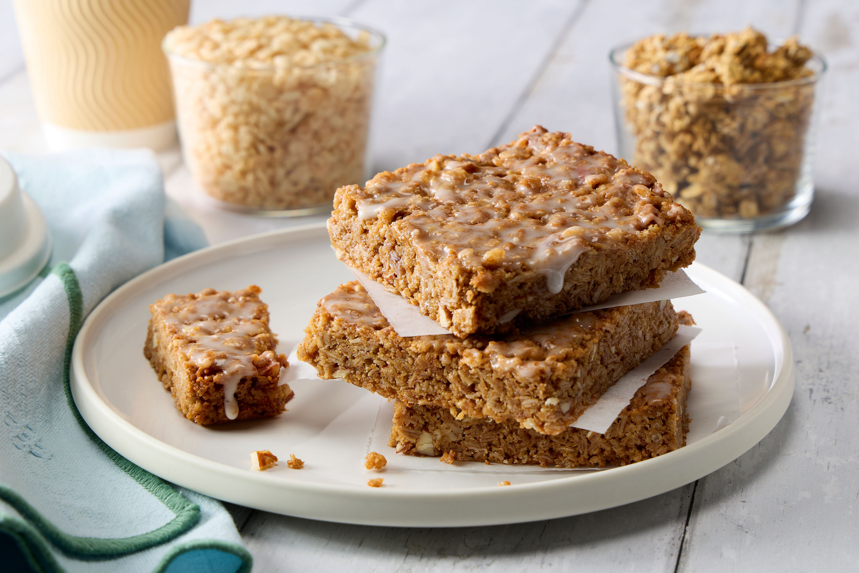 Cardamom Cinnamon Granola Bar