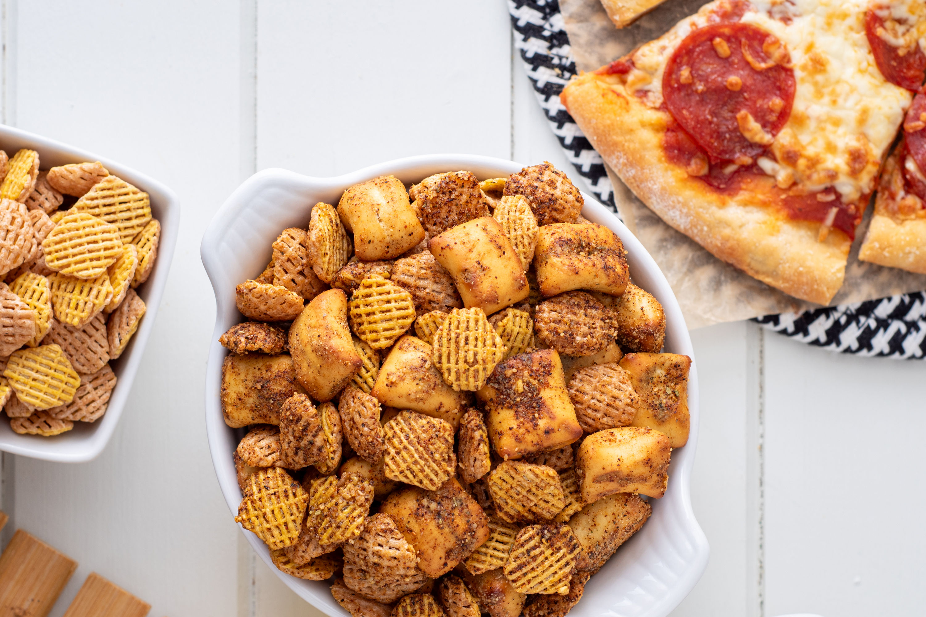 Crispix® Cheesy Pizza Mix