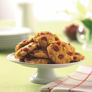 Kellogg's Corn Flake®Jumbles withCraisins®Dried Cranberries