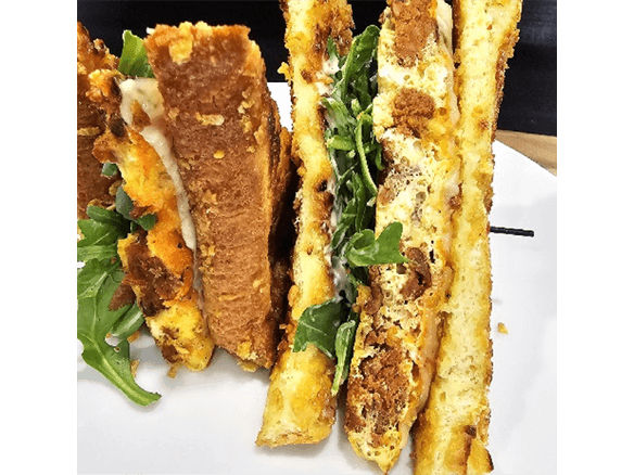 Kellogg’s Frosted Flakes® Crusted French Toast Sando