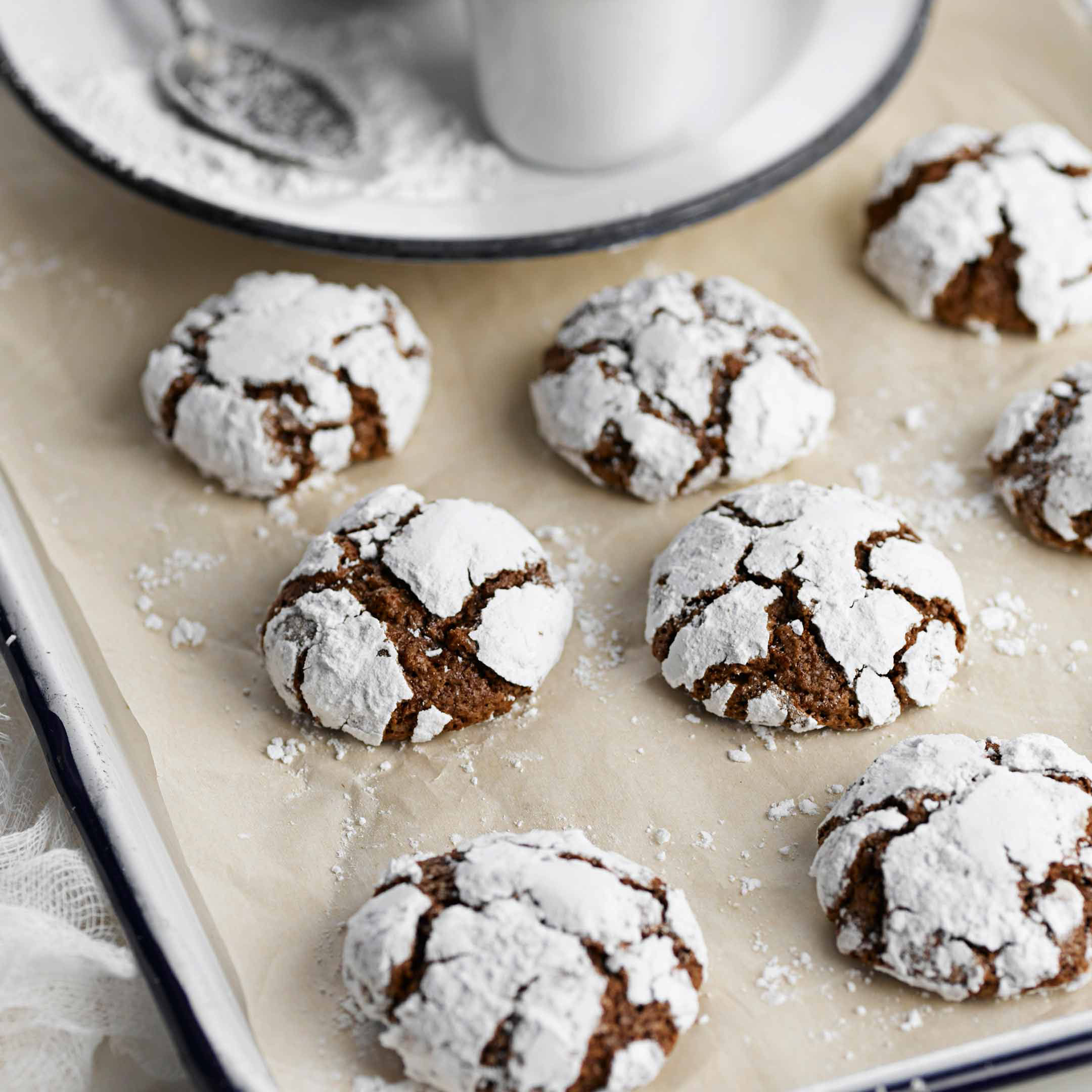 Chocolate Snowcap Cookies