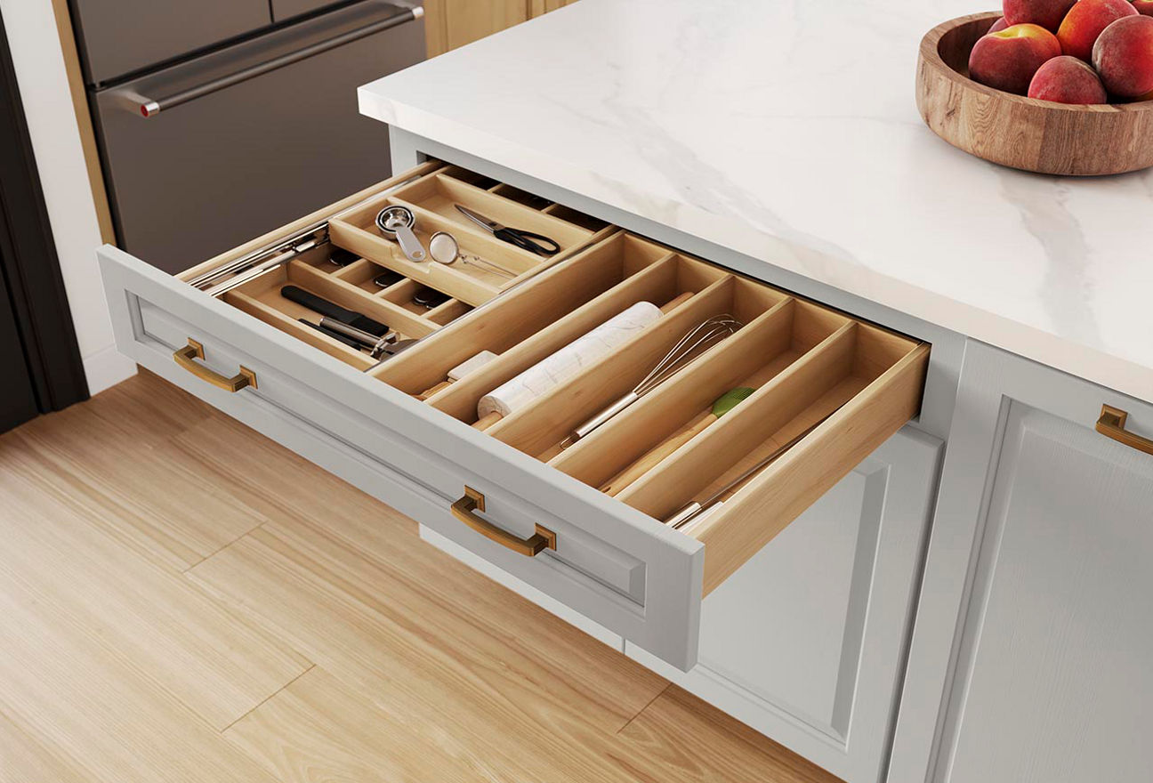 Wood tiered cutlery divider