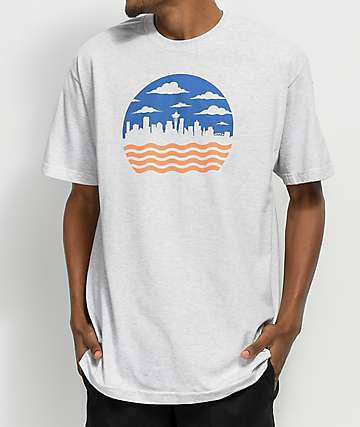 Casual Industrees Seattle Cloudy Wavy Skyline Ash Grey T-Shirt