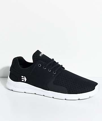 etnies suede shoes