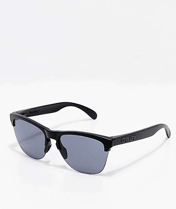 oakley frogskins lite on face oakley frogskins lite on face