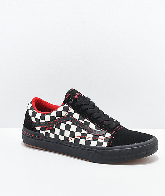 vans old skool checkerboard skate shoe